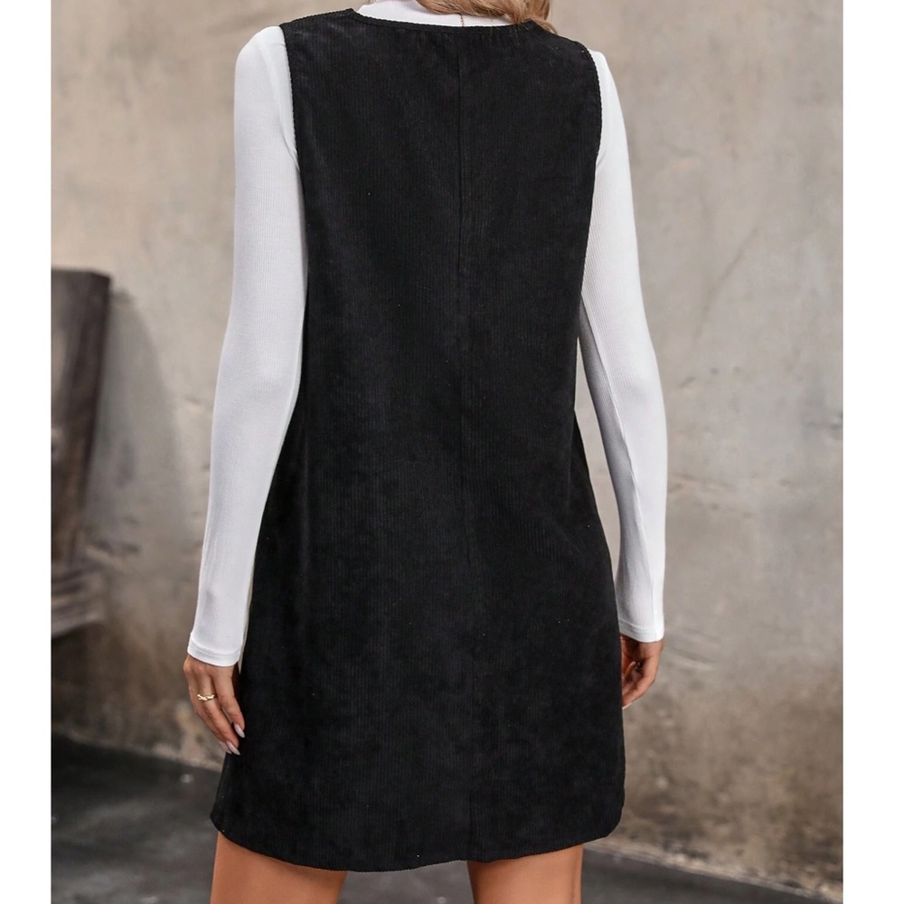 Solid Corduroy Pockets V neck Mini Dress - Picture 3 of 9